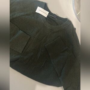 NWT Banana Republic Dark Green Crewneck Sweater size Medium